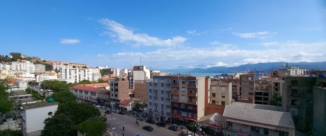 VENTE SUPERBE 4 PIÈCES 118 M² BALCONS, VUE SUR MER, BEJAIA VILLE