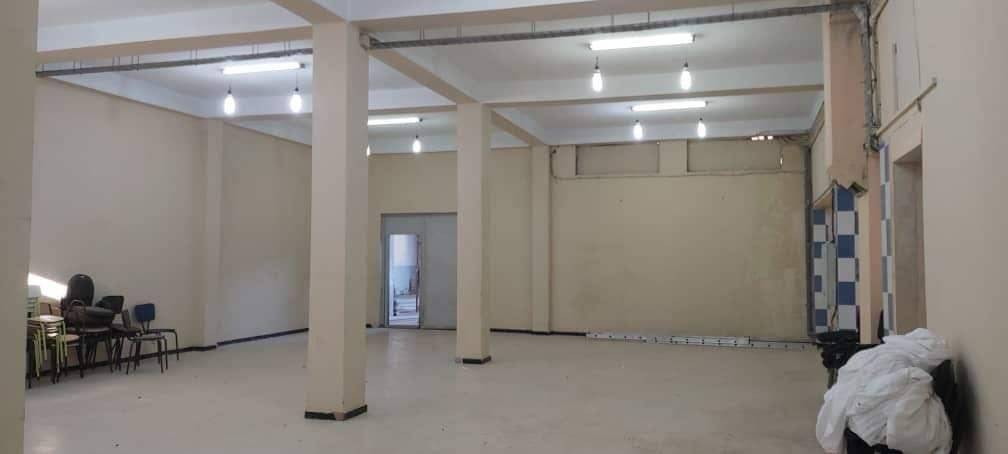 Location d’un Bâtiment d’activité, de 2700 m², Ibourassen Bejaia.