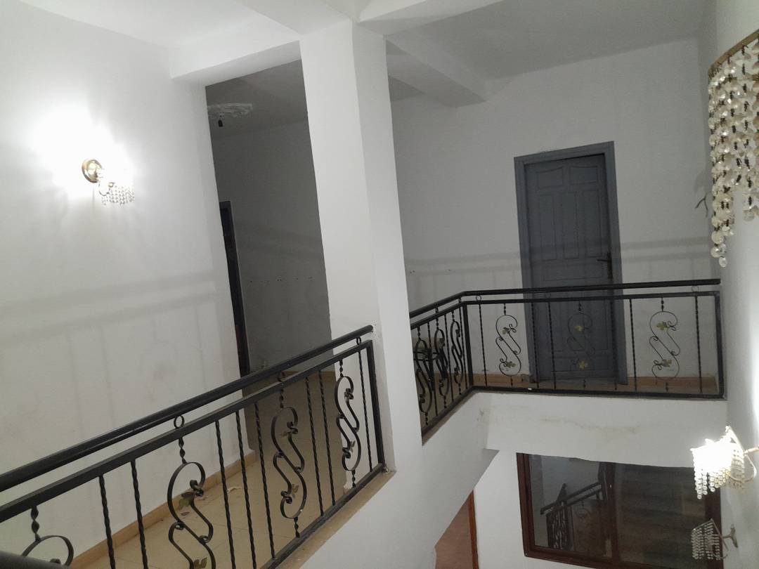 Vente villa r+4 ainnaadja