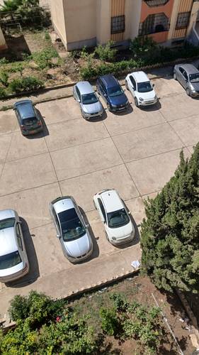 Vends F4 102 m2 bouchaoui centre 