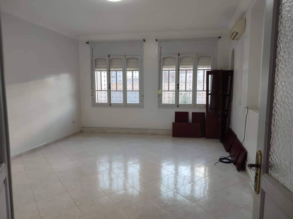 Villa a vendre haut standing a Beau séjour 