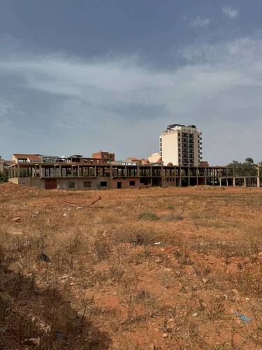 Terrain a vendre  Type d’établissement : Hôpital privé pluridisciplinaire