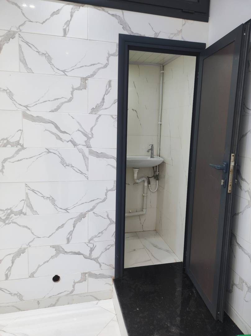 Local commercial à Sidi Abdallah, Zone A