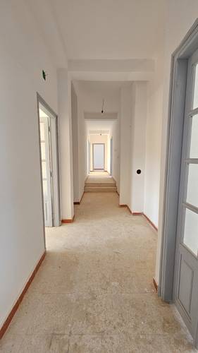 Appartement a vendre F4 centre-ville de Jijel 