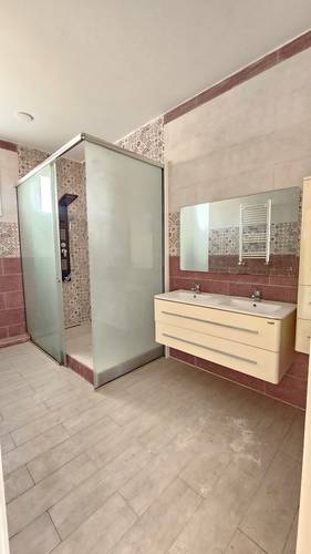 Appartement F5 luxueuse Centre-Ville de Jijel