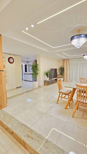 Appartement F7 luxe au centre ville de jijel 