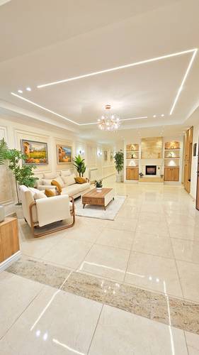 Appartement F7 luxe au centre ville de jijel 