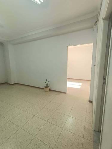 LOCATION ÉTAGE COMMERCIAL 