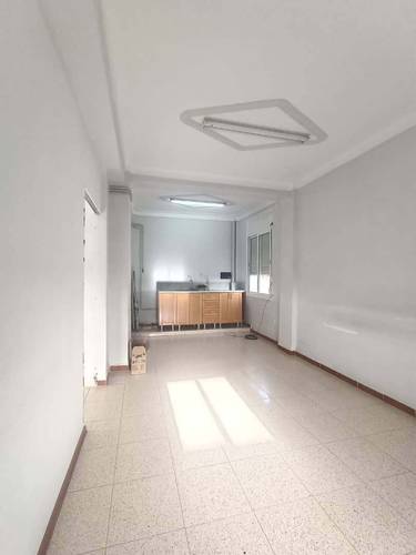 LOCATION ÉTAGE COMMERCIAL 