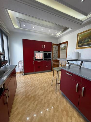 LOCATION NIVEAU DE VILLA F5 MEUBLE