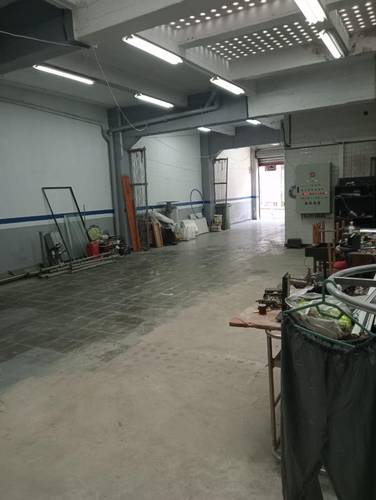 Local 300m² a vendre