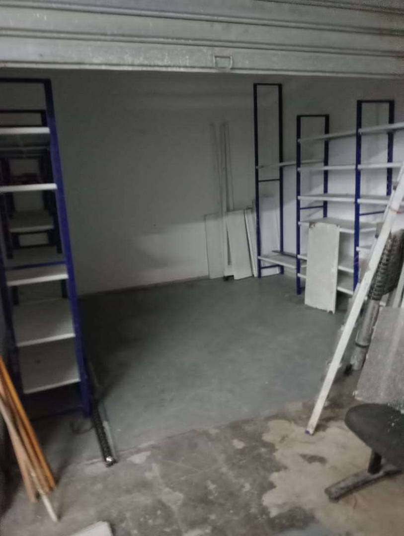Local 300m² a vendre
