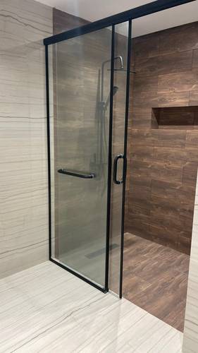 F4 Haut Standing Vue Mer – Mostaganem