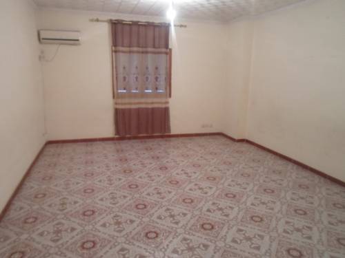 Vend villa F6 126m² r+2 acte+L.F à El-Makkari Oran 