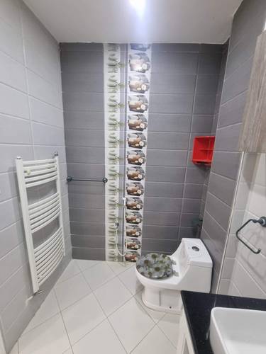 F4 Pieds dans l'eau TIPAZA Berard