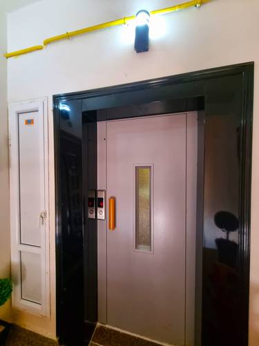 F4 Pieds dans l'eau TIPAZA Berard