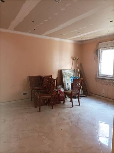 LOCATION DEUX NIVEAU DE VILLA COMMERCIAL