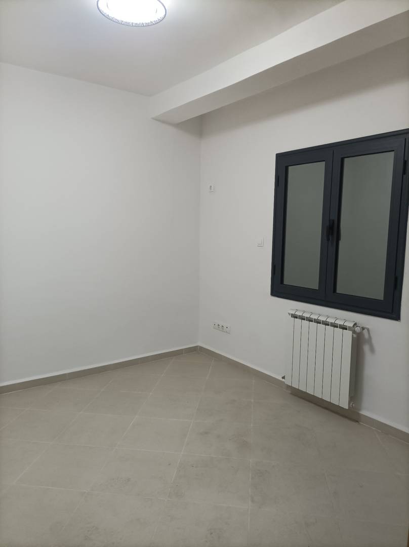 LOCATION VILLA R+2 COMMERCIAL