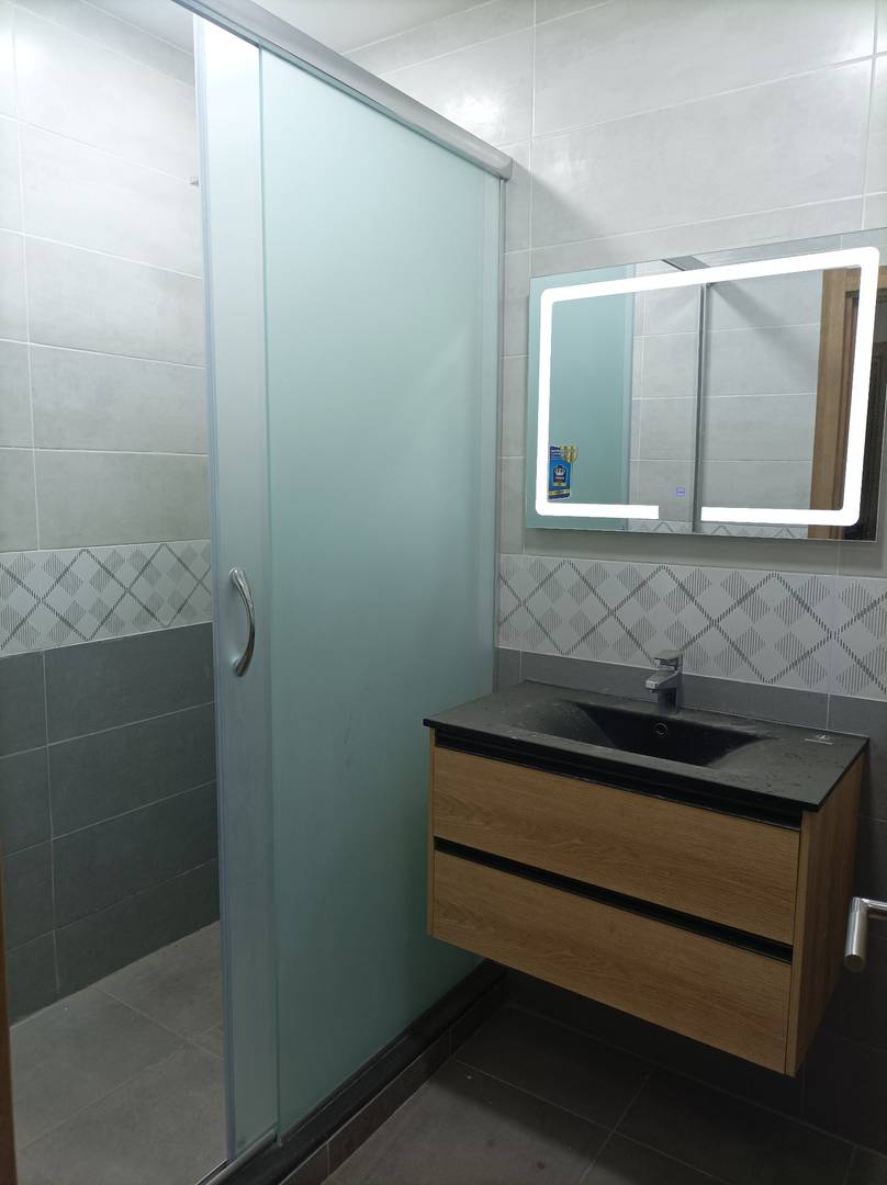 LOCATION VILLA R+2 COMMERCIAL