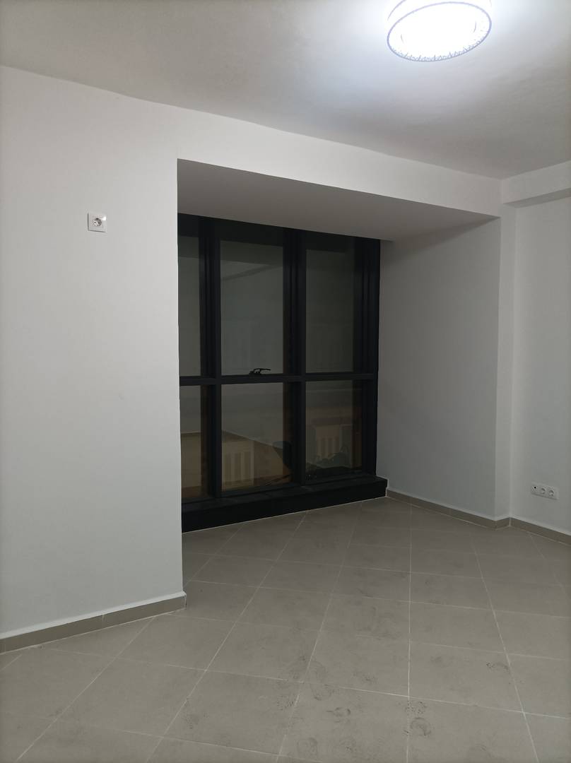 LOCATION VILLA R+2 COMMERCIAL