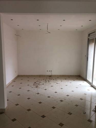 LOCATION VILLA R+2 COMMERCIAL