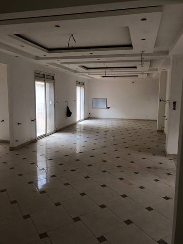 LOCATION VILLA R+2 COMMERCIAL