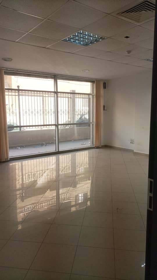 LOCATION VILLA R+4 COMMERCIAL