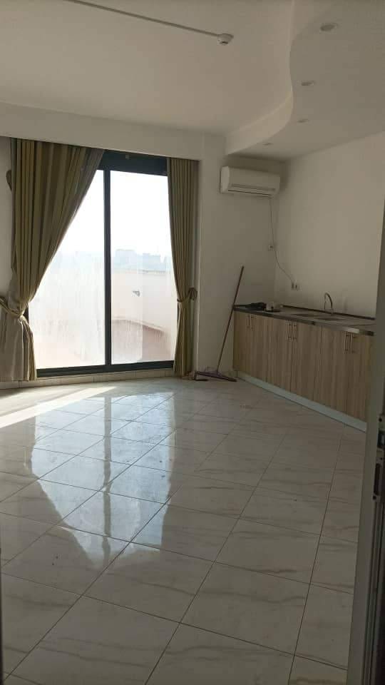 LOCATION VILLA R+4 COMMERCIAL