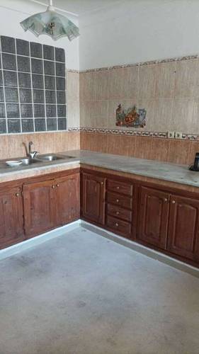 LOCATION SPACE COMMERCIAL