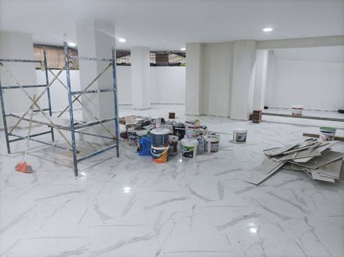 LOCATION LOCAL COMMERCIAL 4 RIDEAUX AVEC ENTRE-SOL