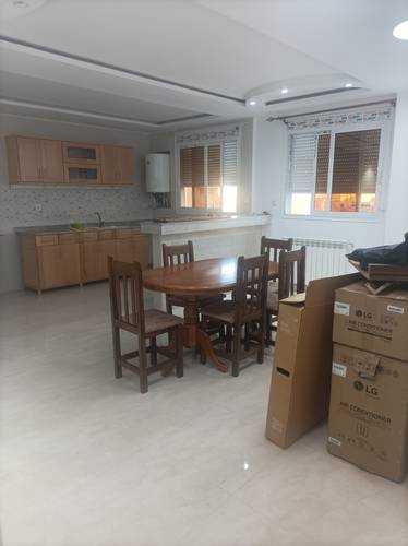 LOCATION F5 BAB EZZOUAR