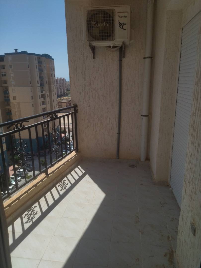 Location Appartement F5 LPP Ain benian