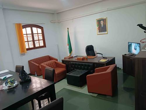 Belle villa pour école 