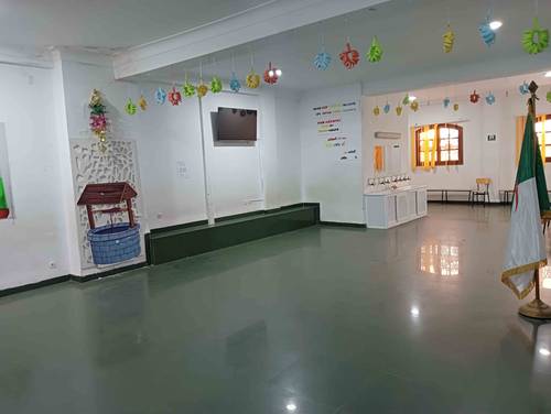 Belle villa pour école 