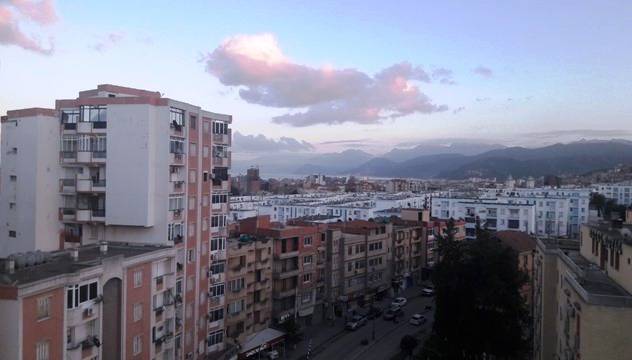 Vente appartement F4  Spacieux avec belle vue, à Bejaia ville.