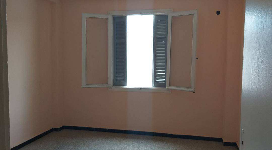 Appartement à vendre au quartier Seghir , Béjaia