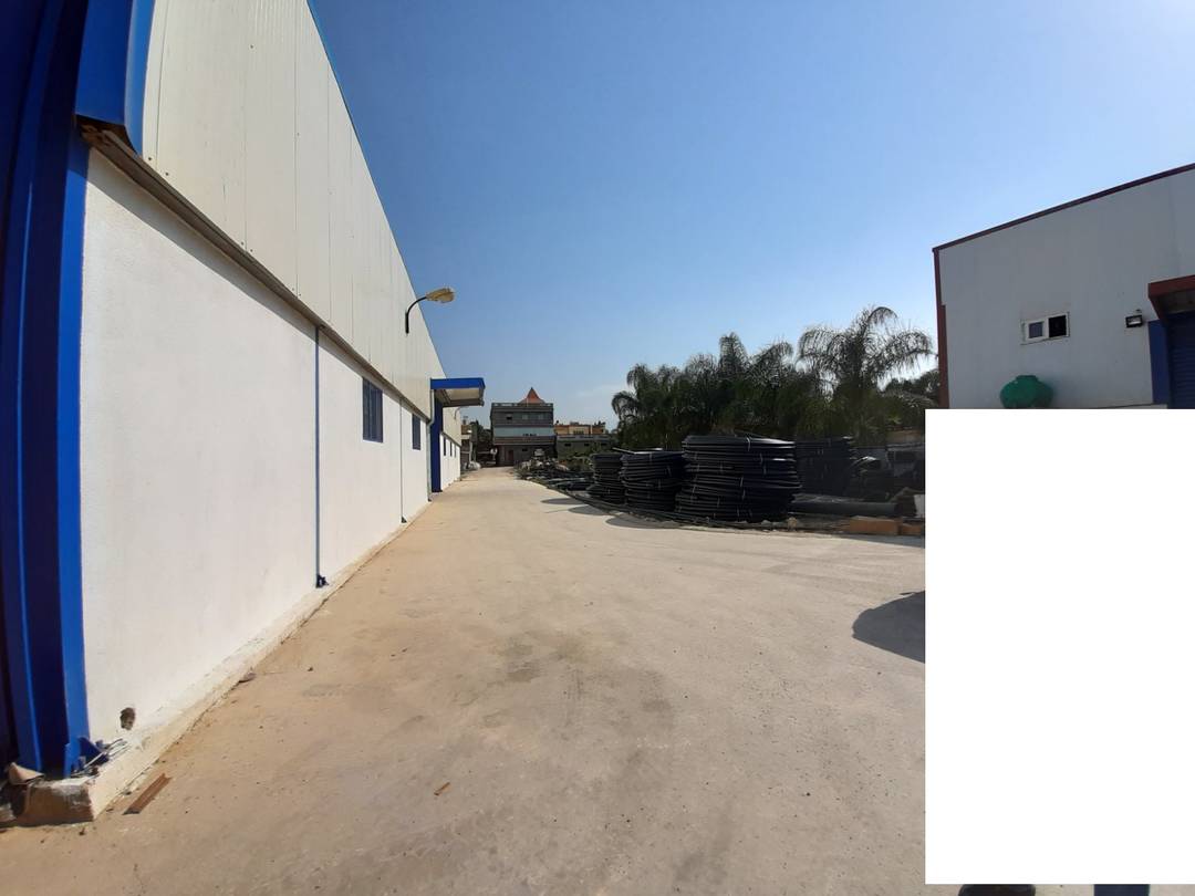Agence loue à Ouled Ch’bel (Birtouta) un Hangar de : 550 M² couvert (en panneaux sandwichs)