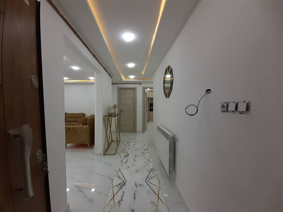 Haut standing Realestate de Feriel Ouitis à Cheraga, Alger Algérie