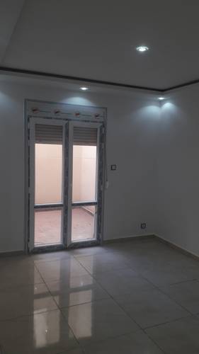 Vente d'un nouvel immeuble en voie de finition