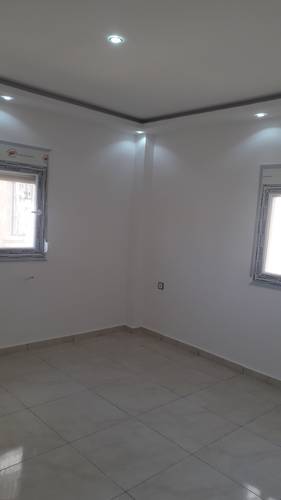 Vente d'un nouvel immeuble en voie de finition