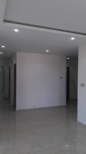 Vente d'un nouvel immeuble en voie de finition