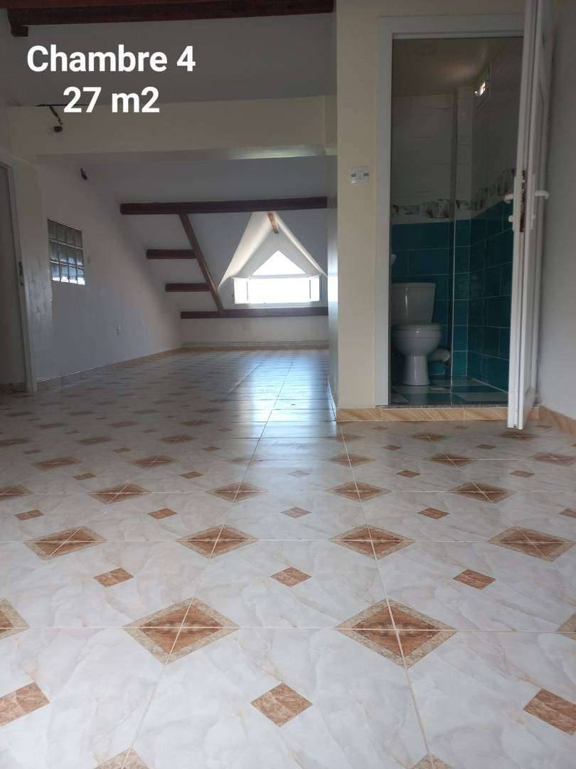 Magnifique Duplex Vue sur Mer à Dellys 