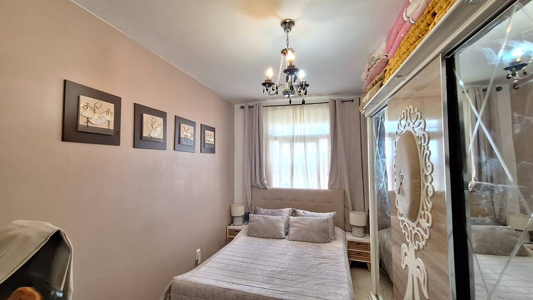 a vendre F3 aménagé en F4 à l'usto