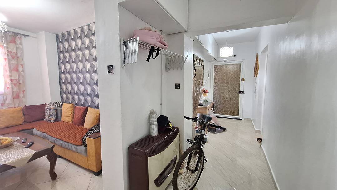 a vendre F3 aménagé en F4 à l'usto