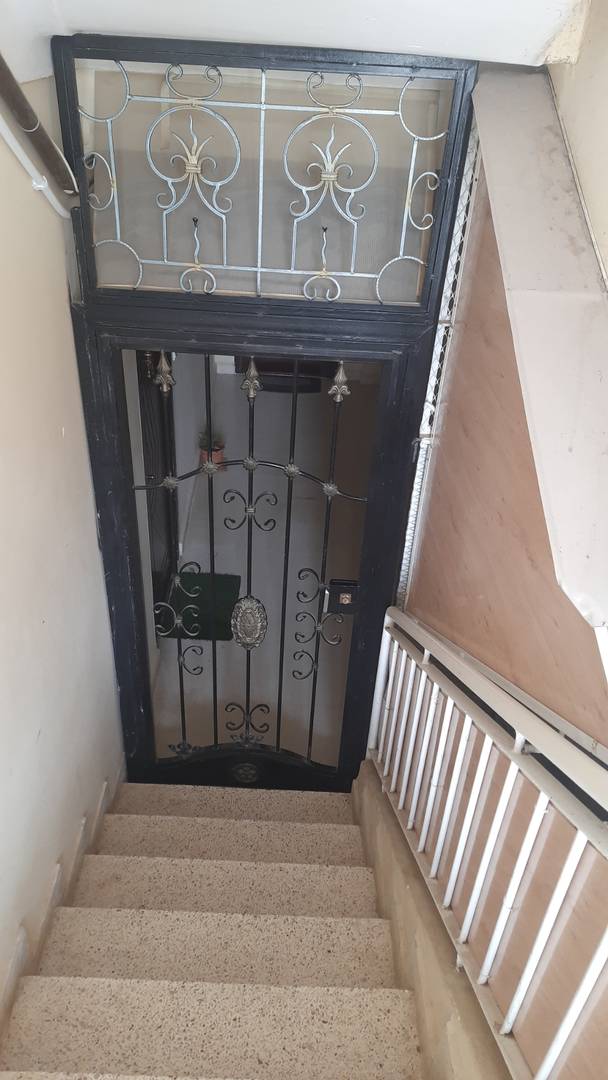 Vente Appartement F3 avec jardin à Alger bouzereah