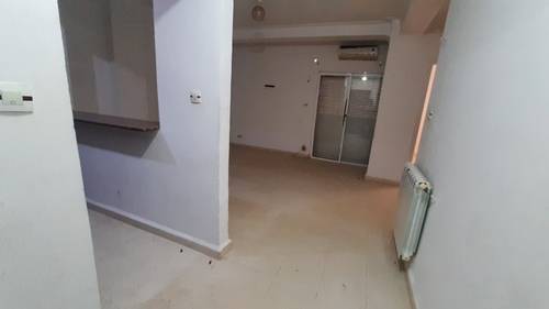 Vente Appartement F3 avec jardin à Alger bouzereah 