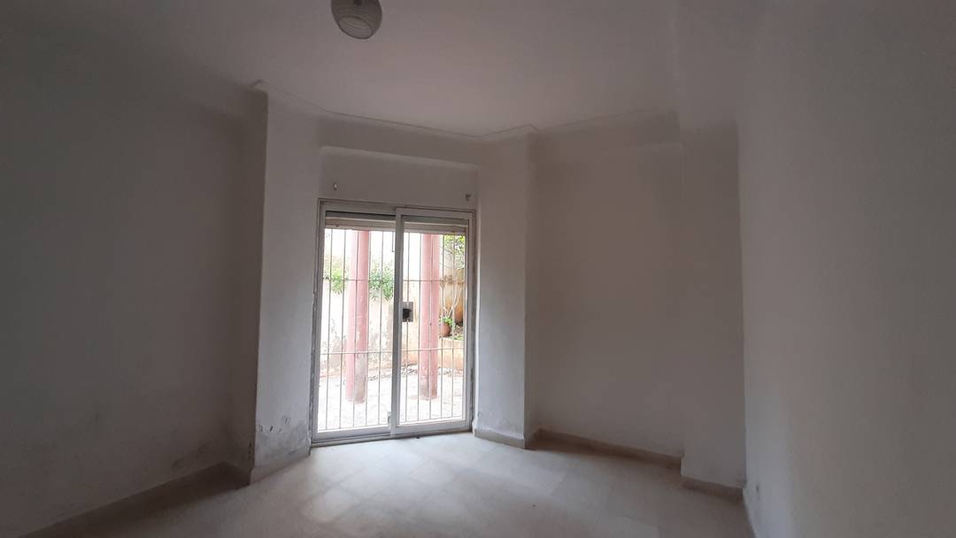 Vente Appartement F3 avec jardin à Alger bouzereah