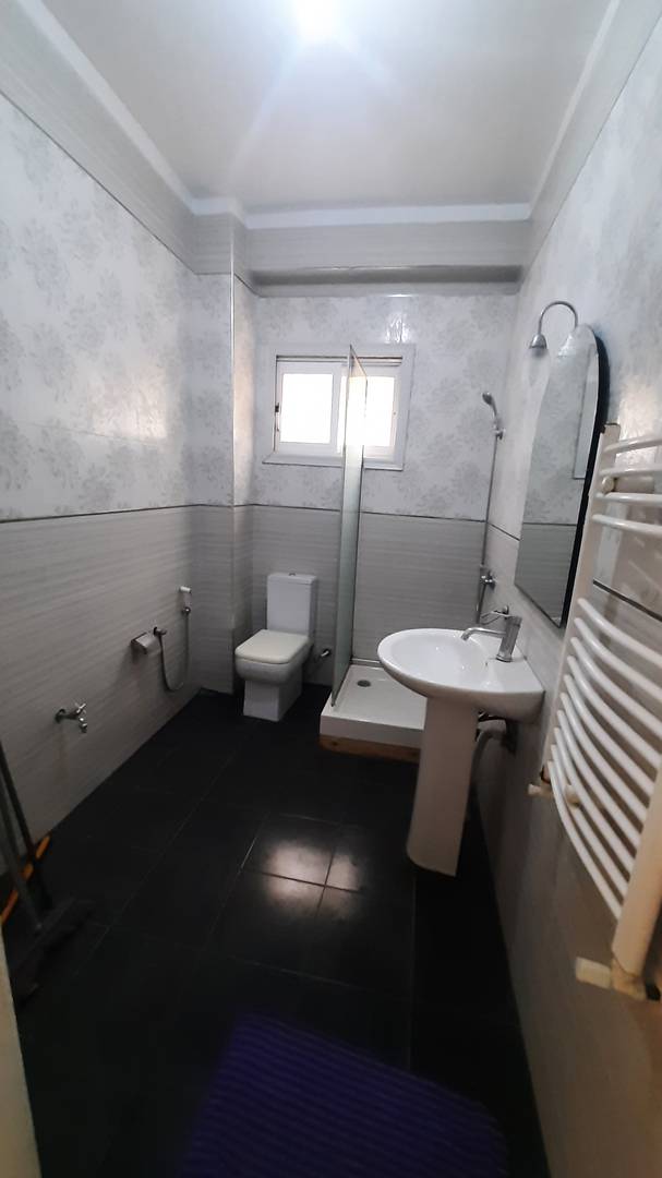 Vente Appartement F3 avec jardin à Alger bouzereah