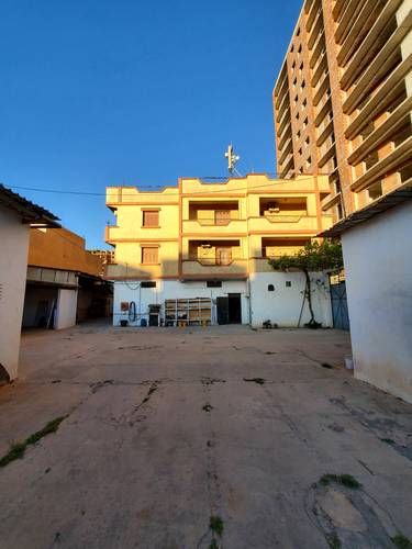 Villa 1040m2 à oran Belgaid
