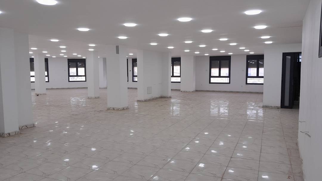 LOCATION IMMEUBLE COMMERCIAL R+4